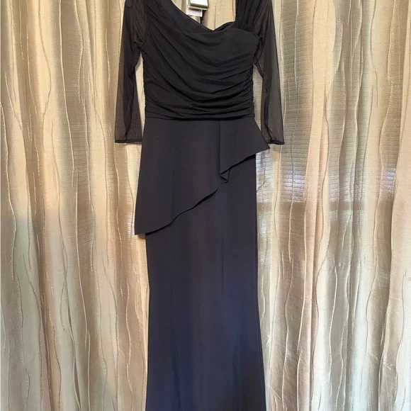 Chiara Boni Black 3/4 Sleeve Dress